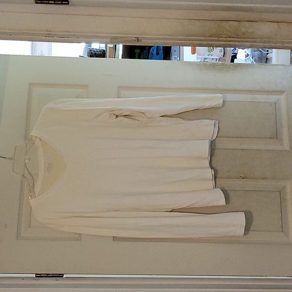 Cherokee Long-sleeved Tee, XL - Picture 1 of 1